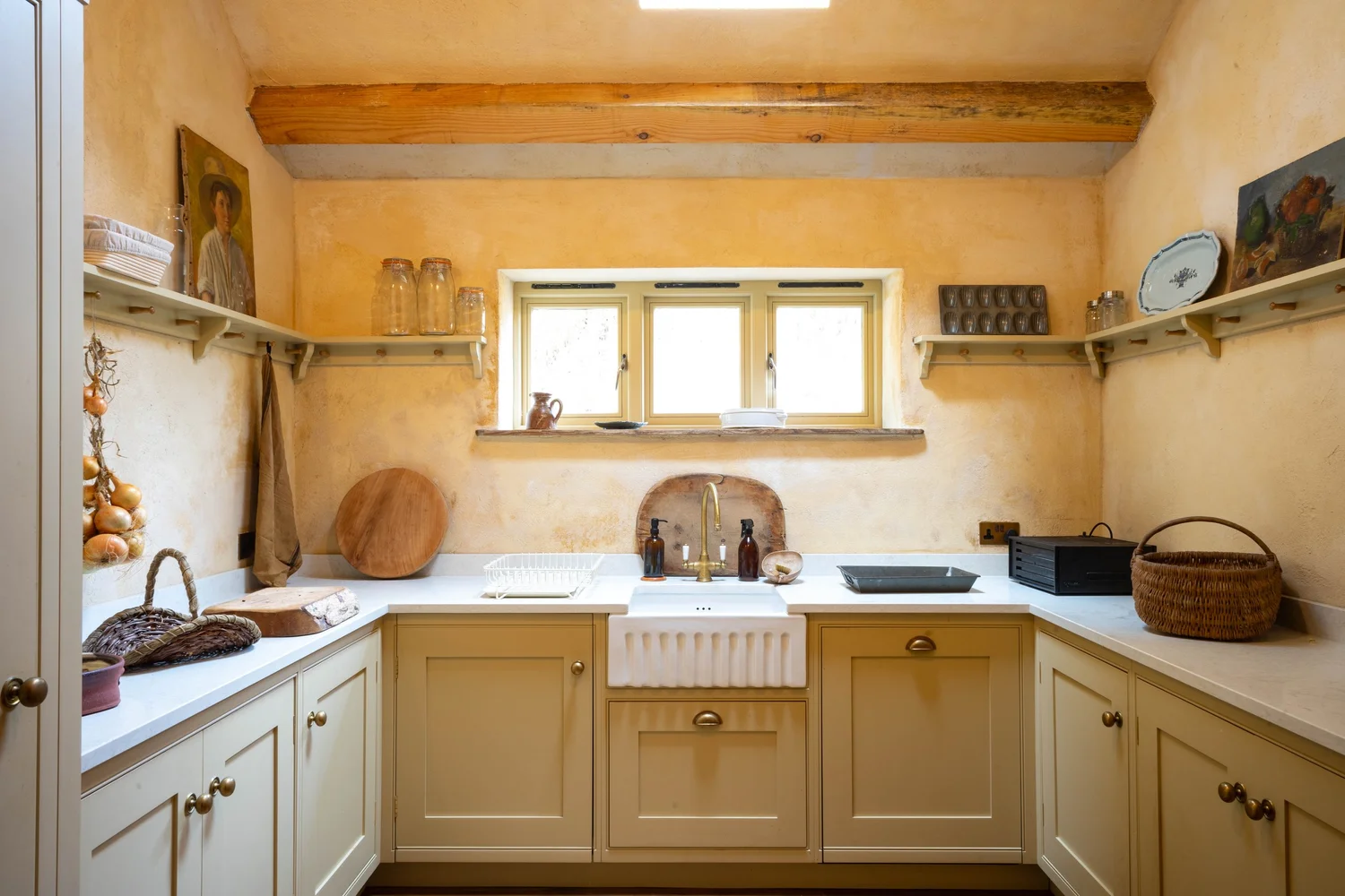 Harrison and Pope kitchen, Herefordshire